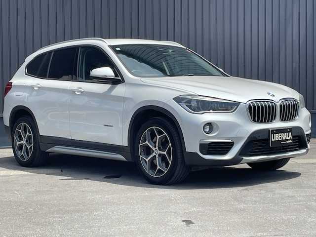 ＢＭＷ Ｘ１ xDrive 20i xライン ハイラインパッケージ 青森県 2016(平28)年 7.2万km 白 ４WD/黒革シート/純正メモリナビ/・CD/DVD/Bluetooth/バックカメラ/純正18インチＡＷ/前後ドライブレコーダー/前席シートヒーター/電動リアゲート/前席パワーシート/前後コーナーセンサー/純正フロアマット/LEDオートライト/プッシュスタート/スマートキー/取扱説明書/保証書/スペアキー