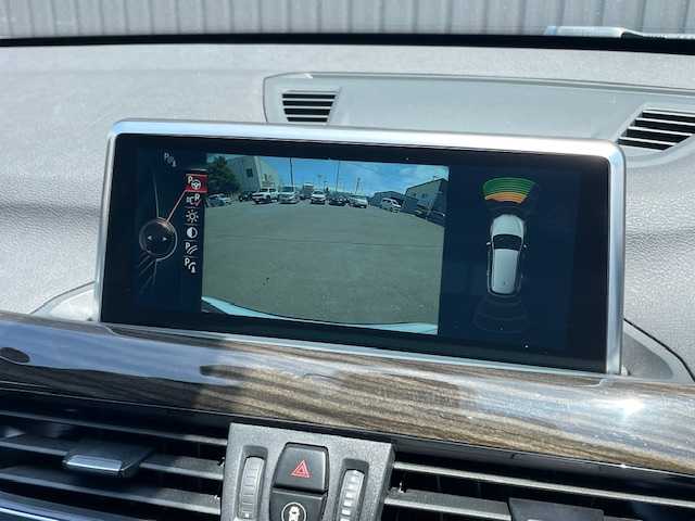 ＢＭＷ Ｘ１ xDrive 20i xライン ハイラインパッケージ 青森県 2016(平28)年 7.2万km 白 ４WD/黒革シート/純正メモリナビ/・CD/DVD/Bluetooth/バックカメラ/純正18インチＡＷ/前後ドライブレコーダー/前席シートヒーター/電動リアゲート/前席パワーシート/前後コーナーセンサー/純正フロアマット/LEDオートライト/プッシュスタート/スマートキー/取扱説明書/保証書/スペアキー