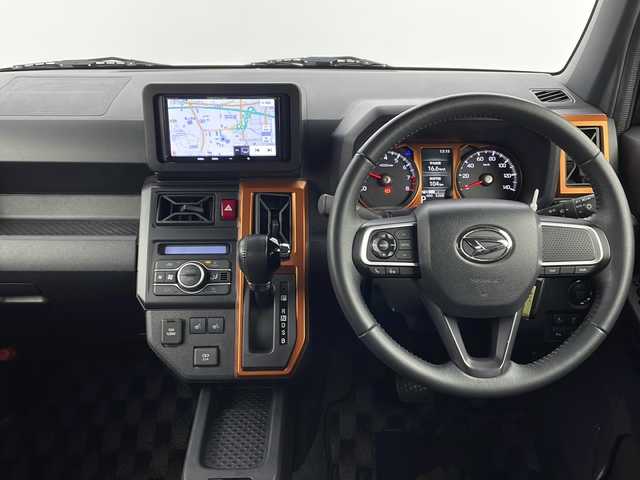 ダイハツ タフト G 新潟県 2020(令2)年 5.3万km ブラックマイカメタリック 4WD/社外SDナビ/　　フルセグ/CD/SD/BT/バックカメラ/LEDオートライト/シートヒーター/純正15インチアルミホイール/ステリングスイッチ/USBポート/ガラスルーフ/アイドリングストップ/スマートキー/ETC