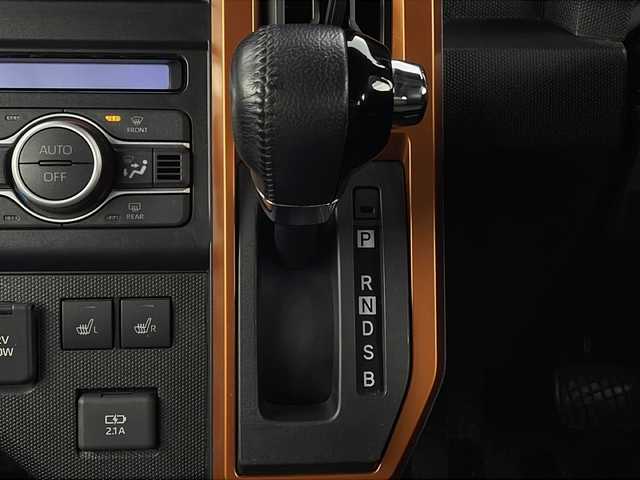 ダイハツ タフト G 新潟県 2020(令2)年 5.3万km ブラックマイカメタリック 4WD/社外SDナビ/　　フルセグ/CD/SD/BT/バックカメラ/LEDオートライト/シートヒーター/純正15インチアルミホイール/ステリングスイッチ/USBポート/ガラスルーフ/アイドリングストップ/スマートキー/ETC