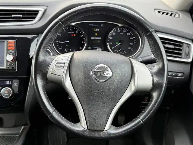 日産 エクストレイル 20X 道南・函館 2014(平26)年 5.8万km ブリリアントホワイトパール 純正ナビ/フルセグＴＶ/夏冬タイヤ/シートヒーター/ＥＴＣ/バックカメラ/横滑り防止装置/ダウンヒルコントロールアシスト/オートライト/フロアマット/アイドリングストップ
