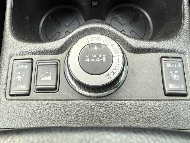 日産 エクストレイル 20X 茨城県 2014(平26)年 5.8万km ブリリアントホワイトパール (株)IDOMが運営する【じしゃロン水戸店】の自社ローン専用車両になりますこちらは現金またはオートローンご利用時の価格です。自社ローンご希望の方は別途その旨お申付け下さい/純正ナビ/フルセグＴＶ/シートヒーター/ＥＴＣ/バックカメラ/横滑り防止装置/ダウンヒルコントロールアシスト/オートライト/フロアマット/アイドリングストップ