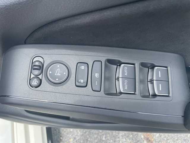 ホンダ シビック タイプR 三重県 2024(令6)年 0.1万km チャンピオンシップホワイト ホンダセンシング/・衝突軽減ブレーキ/・歩行者事故低減ステアリング/・路外逸脱抑制機能/・アダプティブクルーズコントロール/・車線維持支援システム/・近距離衝突軽減ブレーキ/・先行車発進お知らせ機能/・標識認識機能/・オートハイビーム/・ブラインドスポットインフォメーション/・パーキングセンサーシステム/・後退出庫サポート/1オーナー/9型ホンダコネクトディスプレイ/【Bluetooth/USB/スマホ連携機能】/バックカメラ/ビルトインETC2.0/オートライト/フルLEDヘッドランプ/265/30R19インチ純正AW/プッシュスタート/スマートキー/スペアキー/純正フロアマット