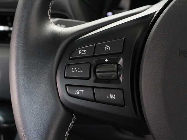 トヨタ スープラ RZ 三重県 2023(令5)年 1万km 青 OPブラック革シート/OPブラック革巻きステアリングホイール/プリクラッシュセーフティ/レーンディパーチャーアラート/ブラインドスポットモニター/アダプティブハイビーム/クルーズコントロール/クリアランスソナー/HDDナビゲーションシステム/・HDDナビ/・地デジTV/・HDDオーディオ/・8.8インチタッチディスプレイ/・Toyota Supra Connect/・Bluetooth/・USB入力端子/・カラーバックガイドモニター/JBLプレミアムサウンドシステム(12スピーカー)/バックカメラ/8.8インチTFTカラー液晶メーター/カラーヘッドアップディスプレイ/ユピテル前後ドライブレコーダー/純正19インチ10本スポークツヤ消ダークメタリック塗装鍛造アルミホイール/「Supra」ロゴ入brembo製レッドブレーキキャリパー/6灯式LEDヘッドランプ/・オートライト/アダプティブハイビーム/プッシュエンジンスタート/スマートキー×2/新車時保証書/取扱説明書