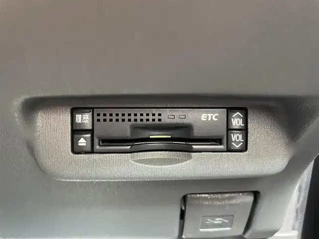 トヨタ プリウス S　LEDエディション 栃木県 2011(平23)年 14.4万km グレーメタリック (株)IDOMが運営する【じしゃロン宇都宮店】の自社ローン専用車両になります。こちらは現金またはオートローンご利用時の価格です。自社ローンご希望の方は別途その旨お申付け下さい/純正７インチナビ/(CD/DVD/Bluetooth)/フルセグTV/ビルトインETC/ステアリングスイッチ/電動格納ミラー/純正１５インチアルミホイール/オートライト/プッシュスタート/スマートキー