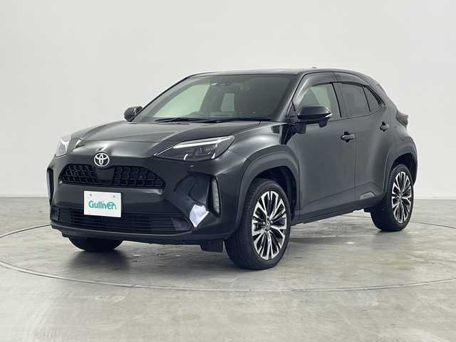 トヨタ ヤリスクロス Z 群馬県 2022(令4)年 2.7万km ブラックマイカ 純正８型ナビ　フルセグＴＶ　シートヒーター　ハンドルヒーター　パワーシート　ハーフレザーシート　前後ドラレコ　ＥＴＣ　電動パーキングブレーキ　アダプティブクルーズコントロール　ＬＥＤ　スマートキー