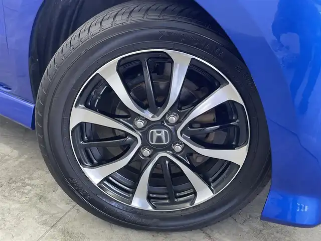ホンダ Ｎ ＢＯＸ カスタム G L ホンダセンシング 群馬県 2018(平30)年 6.6万km ブリリアントスポーティブルーメタリック2トーン 衝突軽減　片側パワースライドドア　社外７型ナビ　バックカメラ　クルーズコントロール　ＬＥＤヘッドライト　純正１４インチアルミホイール　ＡＢＳ　横滑り防止装置　ビルトインＥＴＣ　プッシュスタート　禁煙車