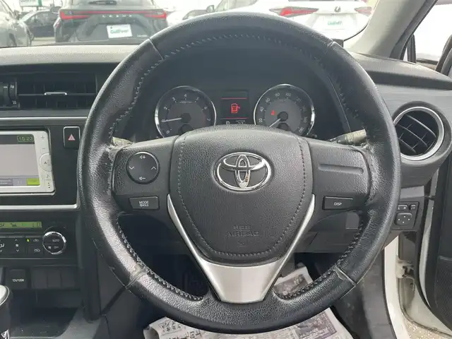 トヨタ オーリス 150X Sパッケージ 茨城県 2012(平24)年 5.3万km 白 純正ナビ/【AM・FM・TV・BT・CD】/プッシュスタート/スマートキー/フロアマット純正/純正フォグランプ/横滑り防止装置/ETC