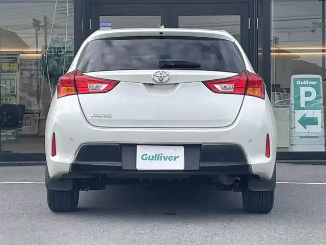 トヨタ オーリス 150X Sパッケージ 茨城県 2012(平24)年 5.3万km 白 純正ナビ/【AM・FM・TV・BT・CD】/プッシュスタート/スマートキー/フロアマット純正/純正フォグランプ/横滑り防止装置/ETC