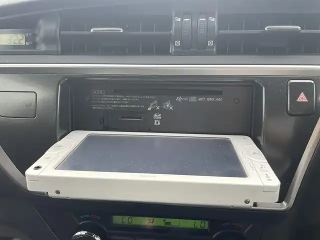 トヨタ オーリス 150X Sパッケージ 茨城県 2012(平24)年 5.3万km 白 純正ナビ/【AM・FM・TV・BT・CD】/プッシュスタート/スマートキー/フロアマット純正/純正フォグランプ/横滑り防止装置/ETC