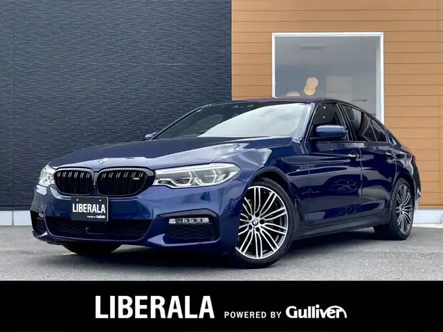 ＢＭＷ ５２３ｄ Mスポーツ 栃木県 2019(令1)年 4.9万km メディテラニアンブルー イノベーションパッケージ/ハイラインパッケージ/ブラックキドニーグリル/トランクスポイラー/コンフォートアクセス/インテリジェントセーフティ/ナビ/フルセグTV/全方位カメラ/ETC/ヘッドアップディスプレイ/ジェスチャーコントロール/パーキングアシスト /レーンキープアシスト/ブラインドスポット /黒革シート/パワーシート /全席シートヒーター /パワートランクリッド/PDC/ディスプレイキーあり