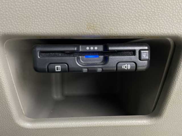 ダイハツ タント X SAⅡ 埼玉県 2015(平27)年 9.8万km コットンアイボリー ルーフキャリア　/純正ナビ　/バックカメラ　/前ドライブレコーダー　/ＥＴＣ　/衝突軽減ブレーキ　/レーンキープアシスト　/横滑り防止措置　/プッシュスタート　/スマートキー　/ドアバイザー　/片側パワースライドドア