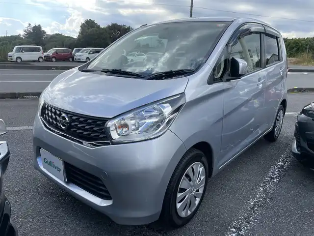 日産 デイズ X 神奈川県 2014(平26)年 3.3万km シルバー 純正ナビMMM114D-W/ワンセグTV/アラウンドビューモニター/スマートキー/プッシュスタート/LEDヘッドライト/電格ミラー/純正ホイールキャップ/カラーコードA31