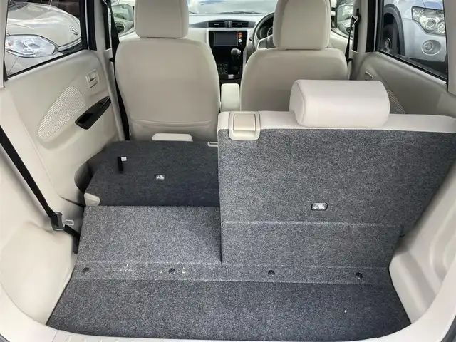 日産 デイズ X 神奈川県 2014(平26)年 3.3万km シルバー 純正ナビMMM114D-W/ワンセグTV/アラウンドビューモニター/スマートキー/プッシュスタート/LEDヘッドライト/電格ミラー/純正ホイールキャップ/カラーコードA31