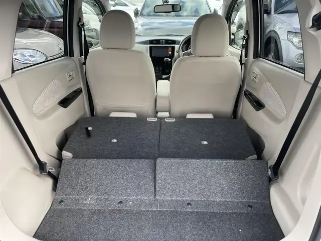 日産 デイズ X 神奈川県 2014(平26)年 3.3万km シルバー 純正ナビMMM114D-W/ワンセグTV/アラウンドビューモニター/スマートキー/プッシュスタート/LEDヘッドライト/電格ミラー/純正ホイールキャップ/カラーコードA31