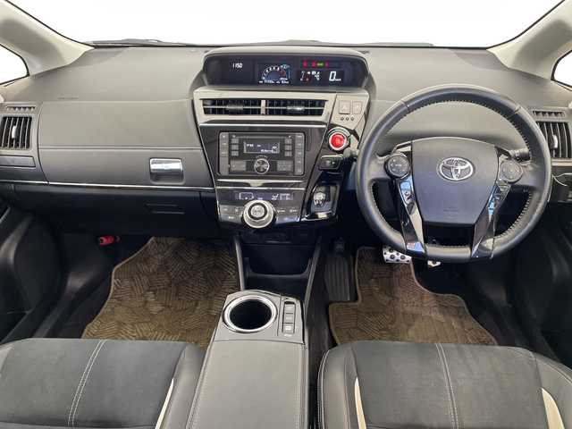 トヨタ プリウス α S ツーリングセレクション G’s 栃木県 2016(平28)年 7.2万km ホワイトパールクリスタルシャイン 禁煙車/ハーフレザーシート/オートライト/LEDヘッドライト/ステアリングスイッチ/革巻きステアリング/プッシュスタート/スマートキー/ウィンカーミラー/電動格納ミラー/社外フロアマット/純正18インチアルミホイール