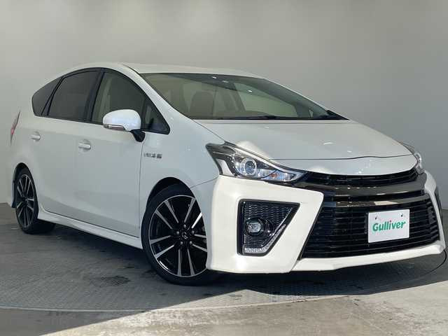 トヨタ プリウス α S ツーリングセレクション G’s 栃木県 2016(平28)年 7.2万km ホワイトパールクリスタルシャイン 禁煙車/ハーフレザーシート/オートライト/LEDヘッドライト/ステアリングスイッチ/革巻きステアリング/プッシュスタート/スマートキー/ウィンカーミラー/電動格納ミラー/社外フロアマット/純正18インチアルミホイール