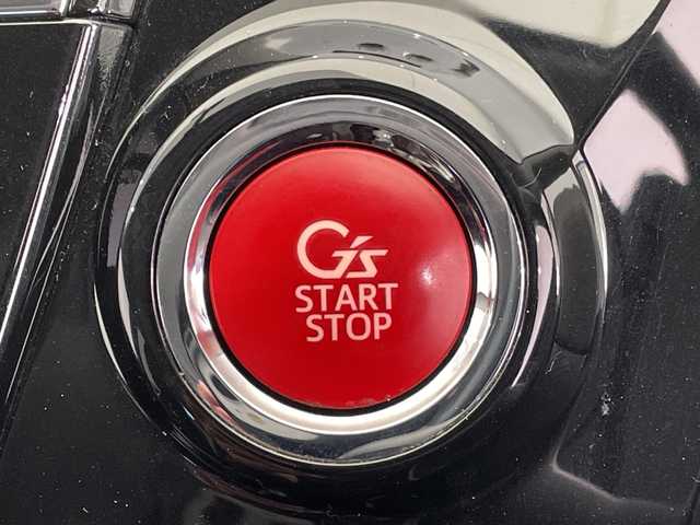 トヨタ プリウス α S ツーリングセレクション G’s 栃木県 2016(平28)年 7.2万km ホワイトパールクリスタルシャイン 禁煙車/ハーフレザーシート/オートライト/LEDヘッドライト/ステアリングスイッチ/革巻きステアリング/プッシュスタート/スマートキー/ウィンカーミラー/電動格納ミラー/社外フロアマット/純正18インチアルミホイール