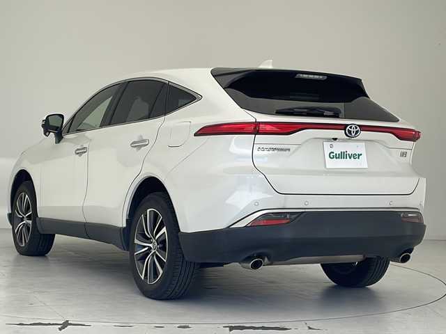 トヨタ ハリアー ハイブリッド G 沖縄県 2020(令2)年 7.5万km ホワイトパールクリスタルシャイン 純正ディスプレイオーディオ　/フルセグTV/Ｂｌｕｅｔｏｏｔｈ　/バックカメラ　/ＥＴＣ　/トヨタセーフティセンス/・衝突被害軽減ブレーキ (プリクラッシュセーフティ)																									/・ハンドル操作サポート (レーントレーシングアシスト)																									/・追従ドライブ支援機能 (レーダークルーズコントロール)																									/・車線はみ出しアラート (レーンディパーチャーアラート)																									/・自動ハイビーム (オートマチックハイビーム)																									/ＬＥＤヘッドライト　/オートライト/デジタルインナーミラー　/ステアリングスイッチ/パワーバックドア　/電動パーキングブレーキ　/横滑り防止装置/純正フロアマット/純正18インチアルミホイール/スマートキー/スペアキー/プッシュスタート/保証書/取扱説明書