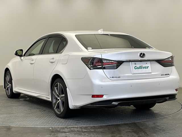 レクサス ＧＳ 450h Iパッケージ 栃木県 2019(平31)年 1.9万km ソニッククォーツ 純正ナビ/（CD/DVD/フルセグTV/BT/AUX/USB)/バックカメラ/レクサスセーフティシステムプラス/・プリクラッシュセーフティシステム/・レーンキーピングアシスト/・オートマチックハイビーム/・レーダークルーズコントロール/前後コーナーセンサー/ETC2.0 /ドライブレコーダー/パワーシート/シートヒーター/シートエアコン/メモリーシート/オートライト/シートヒーター/シートエアコン/メモリーシート/オートライト/LEDヘッドライト/横滑り防止装置/フォグランプ/プッシュスタート/純正アルミホイール/純正フロアマット
