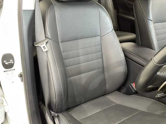 レクサス ＧＳ 450h Iパッケージ 栃木県 2019(平31)年 1.9万km ソニッククォーツ 純正ナビ/（CD/DVD/フルセグTV/BT/AUX/USB)/バックカメラ/レクサスセーフティシステムプラス/・プリクラッシュセーフティシステム/・レーンキーピングアシスト/・オートマチックハイビーム/・レーダークルーズコントロール/前後コーナーセンサー/ETC2.0 /ドライブレコーダー/パワーシート/シートヒーター/シートエアコン/メモリーシート/オートライト/シートヒーター/シートエアコン/メモリーシート/オートライト/LEDヘッドライト/横滑り防止装置/フォグランプ/プッシュスタート/純正アルミホイール/純正フロアマット
