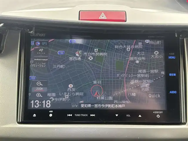 ホンダ フリード G ジャストセレクション 石川県 2015(平27)年 4.6万km シルバー 純正ナビ　/（フルセグ／ＢＴ／ＣＤ／ＤＶＤ）　/バックモニター　/両側パワースライドドア　/オートライト　/電動格納ミラー　/ドライブレコーダー　/ETC　/社外AW　/ステアリングスイッチ