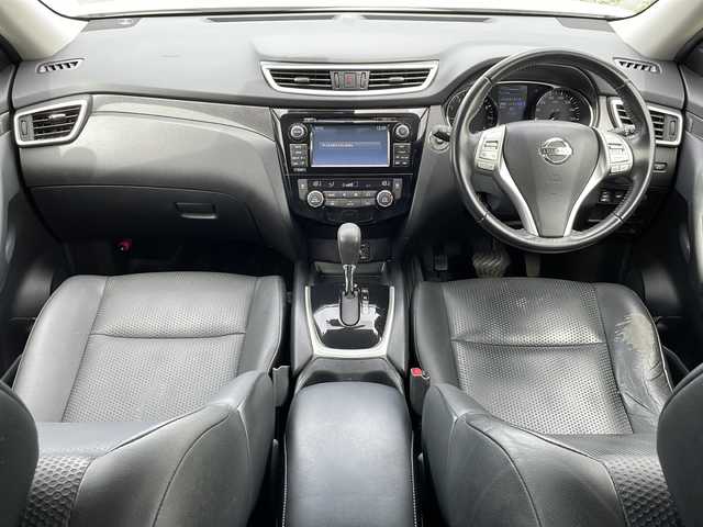 日産 エクストレイル ハイブリッド 20X エマージェンシーブレーキ 新潟県 2016(平28)年 7.6万km ブリリアントホワイトパール 4WD/純正SDナビ/CD/DVD/BT/フルセグテレビ/ミュージックサーバー/全方位カメラ/ETC/ドライブレコーダー/衝突被害軽減ブレーキ/レーンキープアシスト/クルーズコントロール/革シート/シートヒーター /パワーバックドア/ステアリングスイッチ/パーキングアシスト/コーナーセンサー/スマートキー/プッシュスタート/LEDヘッドライト/オートライト/フォグランプ/純正17インチアルミホイール