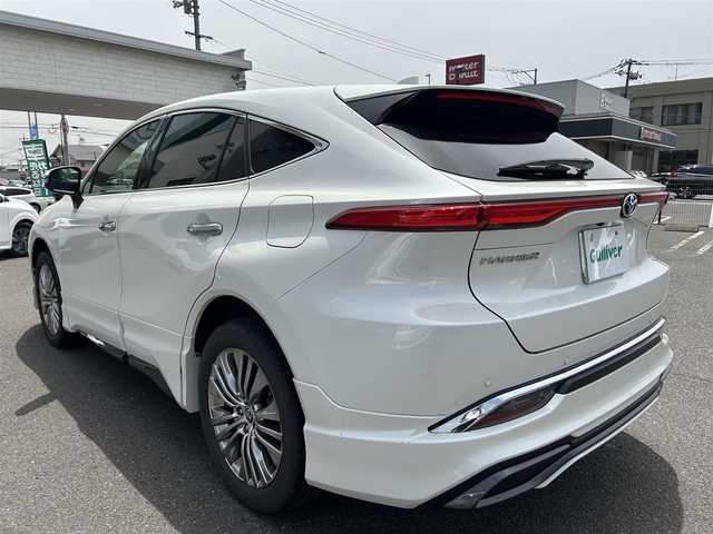 トヨタ ハリアー Z 広島県 2020(令2)年 2.9万km ホワイトパールクリスタルシャイン MODELISTAエアロ/[デイライト付き]/JBLプレミアムサウンド/フルセグTV/アイドリングストップ/レーダクルーズコントロール/ブラインドスポットモニター/リアクロストラフィックアラート/電動パーキングシステム/電動リアゲート/ブレーキホールド/全方位カメラ/ETC2.0[ビルトイン]/パワーシート[D席]/LED[ヘッド/フォグ]/オートマチックハイビーム/デジタルインナーミラー/クリアランスソナー/プッシュスタート/[Bluetooth/AM/FM]/純正フロアマット/純正アルミ/スペアキー/[1本]/保証書/取扱説明書