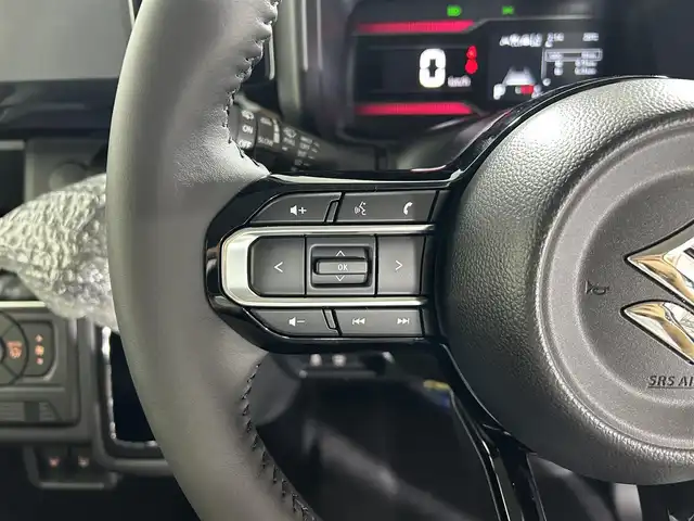 スズキ スペーシア カスタム HYBRID XS 佐賀県 2025(令7)年 0.1万km未満 ピュアホワイトP 衝突被害軽減システム/レーダークルーズコントロール/車線逸脱抑制機能/ロードサインアシスト/先行車発進お知らせ機能/オートライト/オートマチックハイビーム/ヘッドアップディスプレイ/ステアリングヒーター/両側パワースライドドア/運転席・助手席シートヒーター/LED ヘッドライト/LEDフォグライト/電子パーキング/ブレーキホールド/ハーフレザーシート/後席サンシェード/シートバックテーブル/ステアリングヒーター/ISOFIX対応シート/ステアリングスイッチ
