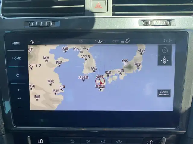 フォルクスワーゲン ゴルフ TSI コンフォートL テックED 福岡県 2019(平31)年 4.6万km ホワイトシルバーメタリック 特別仕様車” ＴＳＩコンフォートライン テックエディション”/-デジタルメータークラスター/-Volkswagen純正ナビゲーションシステム/CD/DVD/フルセグTV/BT/USB/SD//Apple Car Play/Android Auto/Mirror Link/・バックカメラ/・ACC/・Front Assist/・Lane Assist/・スマートキー/・LED AUTOヘッドライト/・パドルシフト/・シートリフター/・電動パーキング/・Auto Hold/・ドライブレコーダー /・ETC2.0/・純正17インチAW/・保証書/・スペアキー