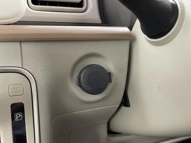 スズキ ラパン X 大分県 2020(令2)年 4.8万km フォーンベージュM ワンオーナ/社外ディスプレイオーディオ/（Bluetooth/CD/DVD)/衝突軽減ブレーキ/前席シートヒーター/ベンチシート/オートエアコン/プッシュスタート・スマートキー/スペアキー/電動格納ミラー/純正アルミホイール/保証書・取扱説明書