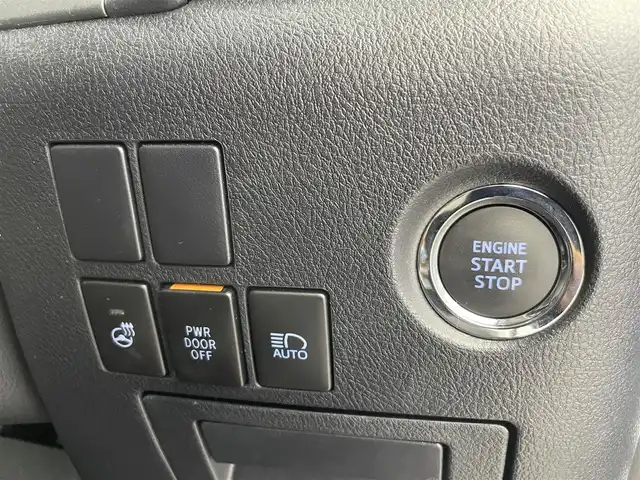 トヨタ アルファード S Cパッケージ 富山県 2022(令4)年 1.7万km ホワイトパールクリスタルシャイン 純正ナビ（AM/FM/USB/BT/Miracast）/フルセグTV/バックカメラ/サンルーフ/フロントモデリスタエアロ/衝突被害軽減ブレーキ/レーンキープアシスト/レーダークルーズコントロール/オートマチックハイビーム/LEDヘッドライト/クリアランスソナー/両側パワースライドドア/電動リアゲート/レザーシート/前席ベンチレーションシート/ドライブレコーダー/ビルトインETC/取扱説明書/保証書