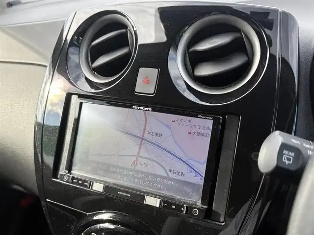 日産 ノート e－パワー X 徳島県 2018(平30)年 7.6万km シャイニングブルー 社外7型SDナビ　AVIC-RZ501/（DISC/SD/フルセグ/BT/USB/iPod/ラジオ）/バックカメラ/純正15インチアルミホイール/コーナーセンサー/ETC/ドライブレコーダー/純正フロアマット/ドアバイザー/フォグライト/オートライト/盗難防止装置