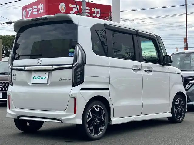 ホンダ Ｎ ＢＯＸ カスタム G L ターボ ホンダセンシング 静岡県 2020(令2)年 4.8万km プラチナホワイトパール SDナビ（CD/DVD/BT/フルセグ）/KENWOOD製MDV-M906HDL/バックカメラ/ホンダセンシング/ドライブレコーダー/D席N席シートヒーター/両側パワースライドドア/コーナーセンサー/レーンキープアシスト/オートライト/オートマチックハイビーム/LEDヘッドライト/W+サイドエアバッグ/カーテンエアバッグ/衝突軽減システム/エンジンスタートボタン/パワーステアリング/パワーウィンドウ/アイドリングストップ/オートエアコン/プラズマクラスター技術搭載フルオート/エアコンディショナー/USB入力端子/フロアマット/ハーフレザーシート/ベンチシート/オートリトラミラー/レルクリーンプラスシート