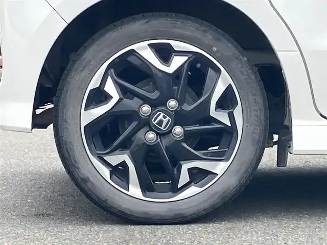 ホンダ Ｎ ＢＯＸ カスタム G L ターボ ホンダセンシング 静岡県 2020(令2)年 4.8万km プラチナホワイトパール SDナビ（CD/DVD/BT/フルセグ）/KENWOOD製MDV-M906HDL/バックカメラ/ホンダセンシング/ドライブレコーダー/D席N席シートヒーター/両側パワースライドドア/コーナーセンサー/レーンキープアシスト/オートライト/オートマチックハイビーム/LEDヘッドライト/W+サイドエアバッグ/カーテンエアバッグ/衝突軽減システム/エンジンスタートボタン/パワーステアリング/パワーウィンドウ/アイドリングストップ/オートエアコン/プラズマクラスター技術搭載フルオート/エアコンディショナー/USB入力端子/フロアマット/ハーフレザーシート/ベンチシート/オートリトラミラー/レルクリーンプラスシート