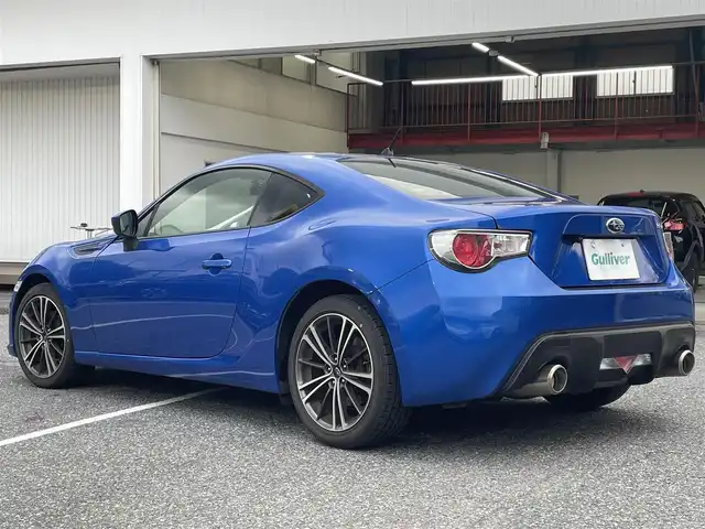 スバル ＢＲＺ S 千葉県 2012(平24)年 4.6万km WRブルーマイカ 社外メモリーナビ(フルセグ/BT/DVD/CD)/純正17インチアルミホイール/純正バケットシート/アルミペダル/パドルシフト/バックカメラ/前後ドライブレコーダー(セルスターCSD-790FHG)/HIDヘッドライト/MT付AT/ETC/オートライト/フォグ/デュアルエアコン/カーテンエアバック/スマートキー×２/保証書/取扱説明書/ナビ説明書