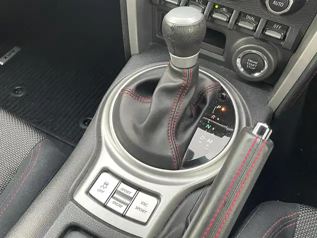 スバル ＢＲＺ S 千葉県 2012(平24)年 4.6万km WRブルーマイカ 社外メモリーナビ(フルセグ/BT/DVD/CD)/純正17インチアルミホイール/純正バケットシート/アルミペダル/パドルシフト/バックカメラ/前後ドライブレコーダー(セルスターCSD-790FHG)/HIDヘッドライト/MT付AT/ETC/オートライト/フォグ/デュアルエアコン/カーテンエアバック/スマートキー×２/保証書/取扱説明書/ナビ説明書