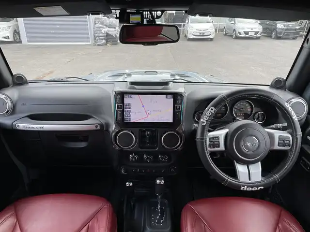 クライスラー・ジープ ジープ ラングラー アンリミテッド ルビコン10th 道央・札幌 2013(平25)年 10.3万km アンヴィル ４WD/社外メモリーナビ/CD/DVD/BT/フルセグ/横滑り防止装置/クルーズコントロール/ダウンヒルアシストコントロール/バック/サイド/フロントカメラ/ETC/ドライブレコーダー/自動防眩ミラー/AXLELOCK/SWAYBAR/前席シートヒーター/レザーシート/革巻きステアリング/ステアリングリモコン/ハンドルカバー/MTモード付AT/リモコンキー/ハロゲンヘッドライト/オートライト/フォグランプ/ヒーテッドドアミラー/純正ラバーフロアマット/純正AW付夏タイヤ積込（1本）/285/70/R17/2011年/山10mm