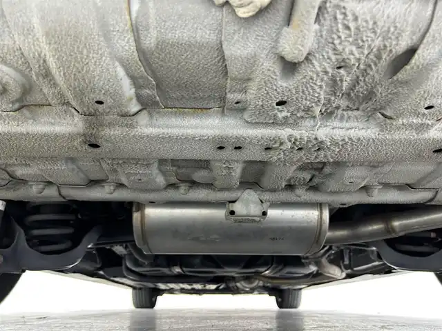 ホンダ ステップワゴン スパーダ 佐賀県 2015(平27)年 10.8万km プレミアムスパークルブラックパール 純正9インチナビ/Bluetooth/フルセグ/AM/FMCD/DVD/バックカメラ/ホンダセンシング/衝突軽減ブレーキ/オートクルーズコントロール/車線逸脱警報/レーンキープアシスト/誤発進抑制機能/先行車発進通知/標識認識機能/フリップダウンモニター/LEDヘッドライト/オートライト/片側パワースライドドア/ステアリングリモコン