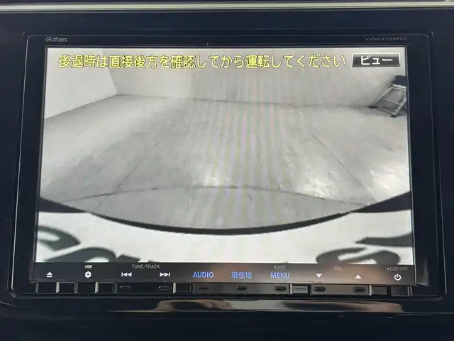 ホンダ ステップワゴン スパーダ 佐賀県 2015(平27)年 10.8万km プレミアムスパークルブラックパール 純正9インチナビ/Bluetooth/フルセグ/AM/FMCD/DVD/バックカメラ/ホンダセンシング/衝突軽減ブレーキ/オートクルーズコントロール/車線逸脱警報/レーンキープアシスト/誤発進抑制機能/先行車発進通知/標識認識機能/フリップダウンモニター/LEDヘッドライト/オートライト/片側パワースライドドア/ステアリングリモコン