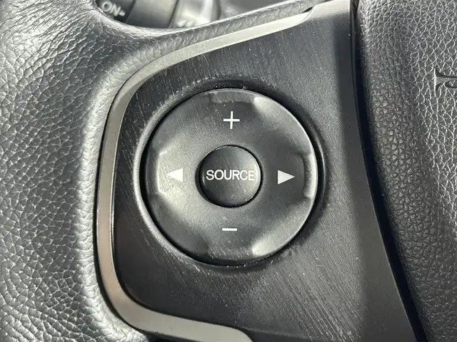 ホンダ ステップワゴン スパーダ 佐賀県 2015(平27)年 10.8万km プレミアムスパークルブラックパール 純正9インチナビ/Bluetooth/フルセグ/AM/FMCD/DVD/バックカメラ/ホンダセンシング/衝突軽減ブレーキ/オートクルーズコントロール/車線逸脱警報/レーンキープアシスト/誤発進抑制機能/先行車発進通知/標識認識機能/フリップダウンモニター/LEDヘッドライト/オートライト/片側パワースライドドア/ステアリングリモコン