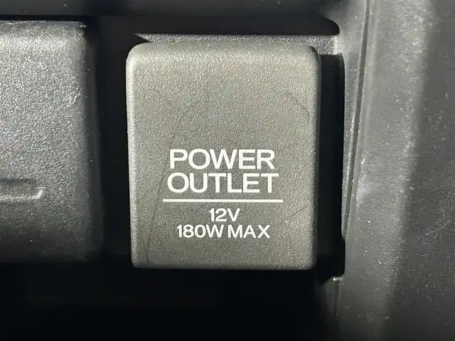 ホンダ ステップワゴン スパーダ 佐賀県 2015(平27)年 10.8万km プレミアムスパークルブラックパール 純正9インチナビ/Bluetooth/フルセグ/AM/FMCD/DVD/バックカメラ/ホンダセンシング/衝突軽減ブレーキ/オートクルーズコントロール/車線逸脱警報/レーンキープアシスト/誤発進抑制機能/先行車発進通知/標識認識機能/フリップダウンモニター/LEDヘッドライト/オートライト/片側パワースライドドア/ステアリングリモコン