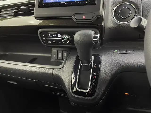 ホンダ Ｎ ＢＯＸ カスタム G L ホンダセンシング 宮城県 2020(令2)年 2.8万km ミラノレッド 純正ナビ/フルセグTV/パワースライドドア/アダプティブクルーズコントロール/衝突軽減ブレーキ/レーンキープアシスト/誤発進抑制機能/オートハイビーム/シートヒーター/ビルトインETC/純正ドライブレコーダー/バックモニター/LEDヘッドライト/シーケンシャルランプ/禁煙車