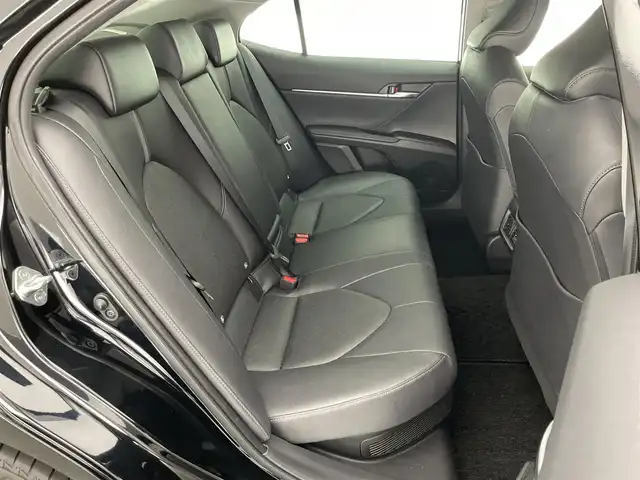 トヨタ カムリ G レザーパッケージ 愛知県 2022(令4)年 3.3万km アティチュードブラックマイカ 純正９型ＤＡナビ　黒革　シートヒーター　禁煙車　ＤＶＤデッキ　ＢＳＭ　ＨＵＤ　バックカメラ　追従クルコン　前後ドラレコ　ＥＴＣ　セーフティセンス　衝突軽減　パワーシート　ＬＥＤライト　コーナーセンサー