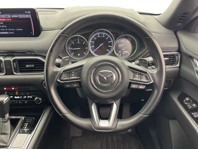 マツダ ＣＸ－８ XD スマートエディション 千葉県 2020(令2)年 5.7万km スノーフレイクホワイトパールマイカ i-ACTIVSENSE/アドバンストスマートシティブレーキサポート/AT誤発進抑制制御/レーンキープアシストシステム/アダプティブLEDヘッドライト/ブラインドスポットモニタリング/リアクロストラフィックアラート/ドライバーアテンションアラート/マツダレーダークルーズコントロール/360°ビューモニター＋フロントパーキングセンサー/交通標識認識システム/純正ナビ/　　CD/DVD/Bluetooth/AM/FM/フルセグ/ETC/前後ドライブレコーダー/パワーバックドア/純正17インチAW/純正フロアマット/オートライト/LEDライト/ヘッドアップディスプレイ/パドルシフト/ステアリングスイッチ/電子パーキング/オートブレーキホールド/プッシュスタート/スマートキー