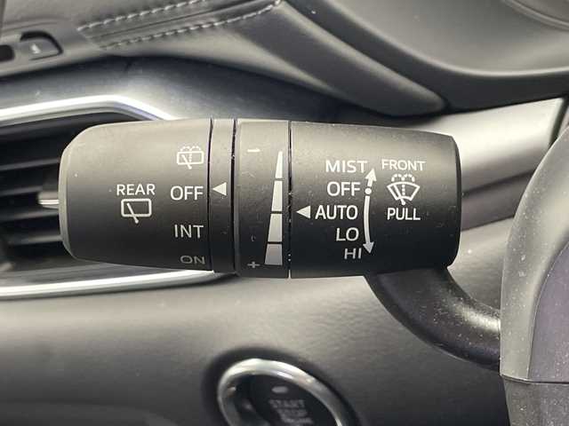 マツダ ＣＸ－８ XD スマートエディション 千葉県 2020(令2)年 5.7万km スノーフレイクホワイトパールマイカ i-ACTIVSENSE/アドバンストスマートシティブレーキサポート/AT誤発進抑制制御/レーンキープアシストシステム/アダプティブLEDヘッドライト/ブラインドスポットモニタリング/リアクロストラフィックアラート/ドライバーアテンションアラート/マツダレーダークルーズコントロール/360°ビューモニター＋フロントパーキングセンサー/交通標識認識システム/純正ナビ/　　CD/DVD/Bluetooth/AM/FM/フルセグ/ETC/前後ドライブレコーダー/パワーバックドア/純正17インチAW/純正フロアマット/オートライト/LEDライト/ヘッドアップディスプレイ/パドルシフト/ステアリングスイッチ/電子パーキング/オートブレーキホールド/プッシュスタート/スマートキー