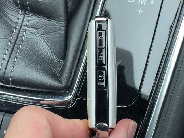 マツダ ＣＸ－８ XD スマートエディション 千葉県 2020(令2)年 5.7万km スノーフレイクホワイトパールマイカ i-ACTIVSENSE/アドバンストスマートシティブレーキサポート/AT誤発進抑制制御/レーンキープアシストシステム/アダプティブLEDヘッドライト/ブラインドスポットモニタリング/リアクロストラフィックアラート/ドライバーアテンションアラート/マツダレーダークルーズコントロール/360°ビューモニター＋フロントパーキングセンサー/交通標識認識システム/純正ナビ/　　CD/DVD/Bluetooth/AM/FM/フルセグ/ETC/前後ドライブレコーダー/パワーバックドア/純正17インチAW/純正フロアマット/オートライト/LEDライト/ヘッドアップディスプレイ/パドルシフト/ステアリングスイッチ/電子パーキング/オートブレーキホールド/プッシュスタート/スマートキー