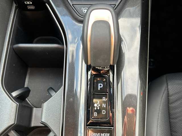 トヨタ クラウン スポーツ Z 佐賀県 2024(令6)年 0.7万km ブラック 4WD/ワンオーナー/パノラマルーフ/モデリスタエアロ(F/S/R)/黒レザーシート/純正12.3インチナビ/(フルセグ/Bluetooth/AppleCarPlay/AM/FM)/全方位カメラ/デジタルインナーミラー/ビルトインETC2.0/前後ドライブレコーダー/レーダークルーズコントロール/クリアランスソナー/プリクラッシュセーフティ/横滑り防止装置/レーンディパーチャーアラート/D/N席シートヒーター・エアーシート/D席メモリーシート/ステアリングヒーター/オートマチックハイビーム/パワーバックドア/純正21インチAW/純正フロアマット/スペアキー