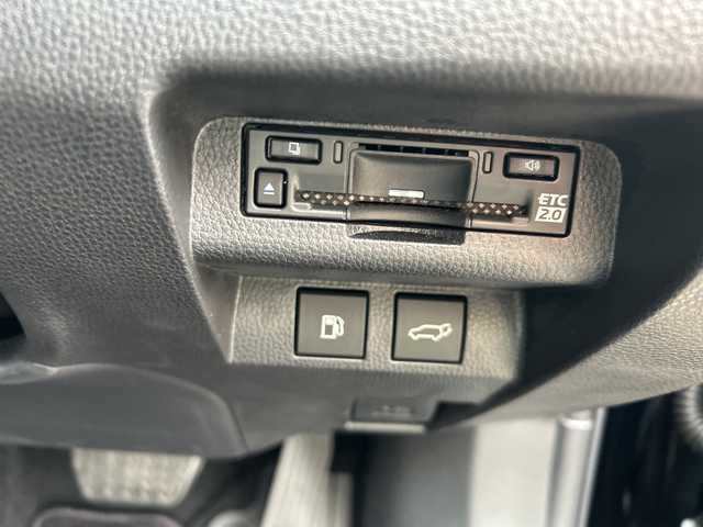 トヨタ クラウン スポーツ Z 佐賀県 2024(令6)年 0.7万km ブラック 4WD/ワンオーナー/パノラマルーフ/モデリスタエアロ(F/S/R)/黒レザーシート/純正12.3インチナビ/(フルセグ/Bluetooth/AppleCarPlay/AM/FM)/全方位カメラ/デジタルインナーミラー/ビルトインETC2.0/前後ドライブレコーダー/レーダークルーズコントロール/クリアランスソナー/プリクラッシュセーフティ/横滑り防止装置/レーンディパーチャーアラート/D/N席シートヒーター・エアーシート/D席メモリーシート/ステアリングヒーター/オートマチックハイビーム/パワーバックドア/純正21インチAW/純正フロアマット/スペアキー