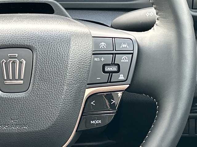 トヨタ クラウン スポーツ Z 佐賀県 2024(令6)年 0.7万km ブラック 4WD/ワンオーナー/パノラマルーフ/モデリスタエアロ(F/S/R)/黒レザーシート/純正12.3インチナビ/(フルセグ/Bluetooth/AppleCarPlay/AM/FM)/全方位カメラ/デジタルインナーミラー/ビルトインETC2.0/前後ドライブレコーダー/レーダークルーズコントロール/クリアランスソナー/プリクラッシュセーフティ/横滑り防止装置/レーンディパーチャーアラート/D/N席シートヒーター・エアーシート/D席メモリーシート/ステアリングヒーター/オートマチックハイビーム/パワーバックドア/純正21インチAW/純正フロアマット/スペアキー